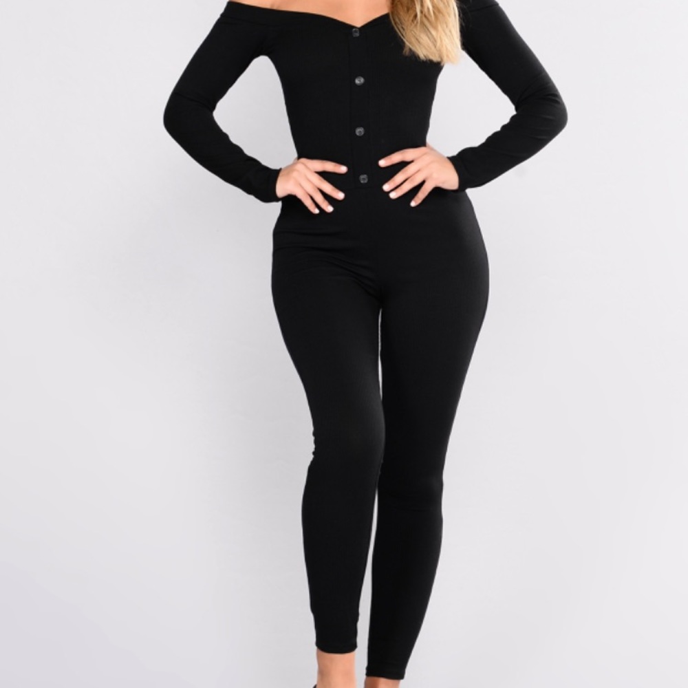 Black fashion nova off shoulder jumpsuit size 1X